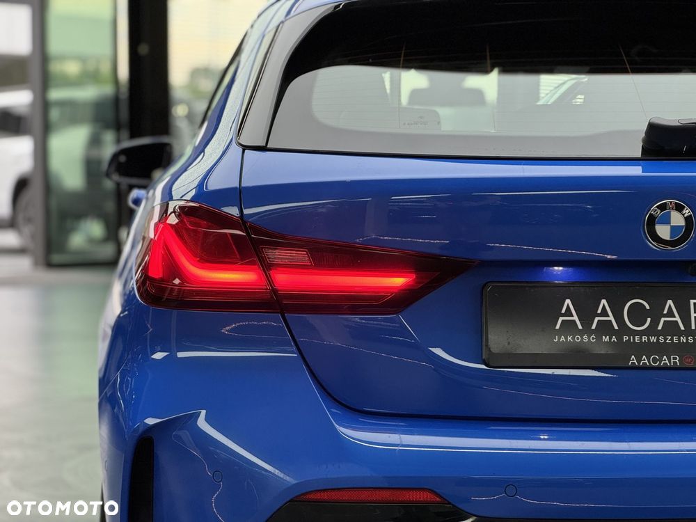 BMW Seria 1 120i M Sport sport - 39