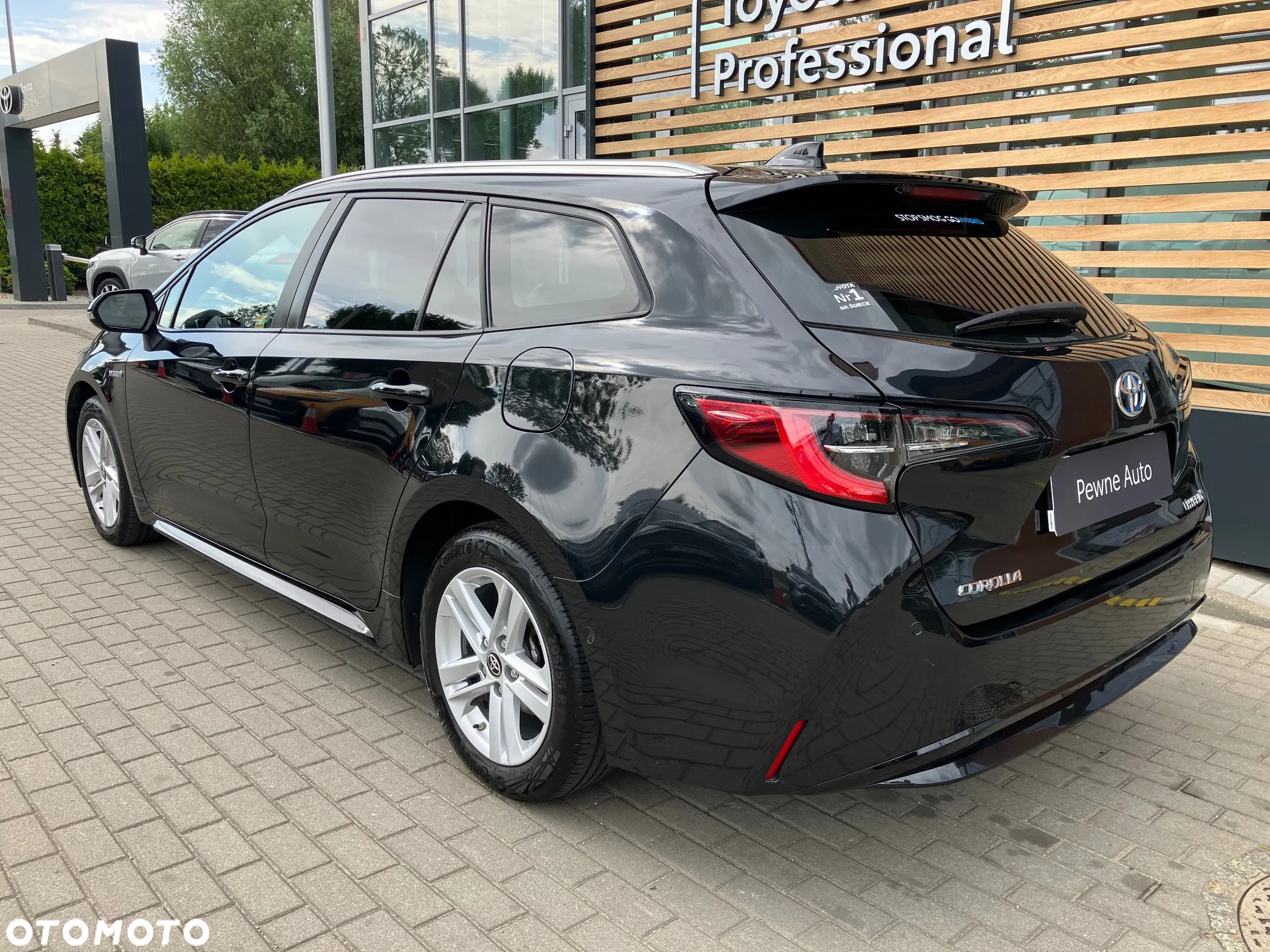 Toyota Corolla 1.8 Hybrid Comfort - 5