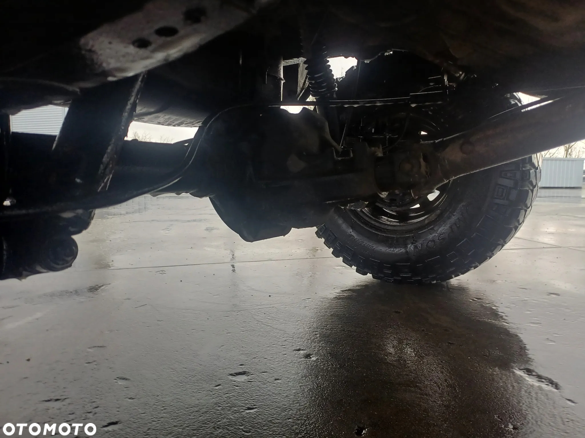 Jeep Cherokee 4.0 Limited - 27