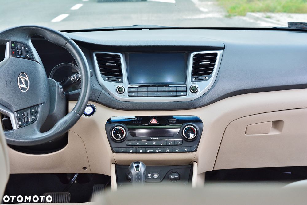 Hyundai Tucson 2.0 CRDI Premium 4WD - 10