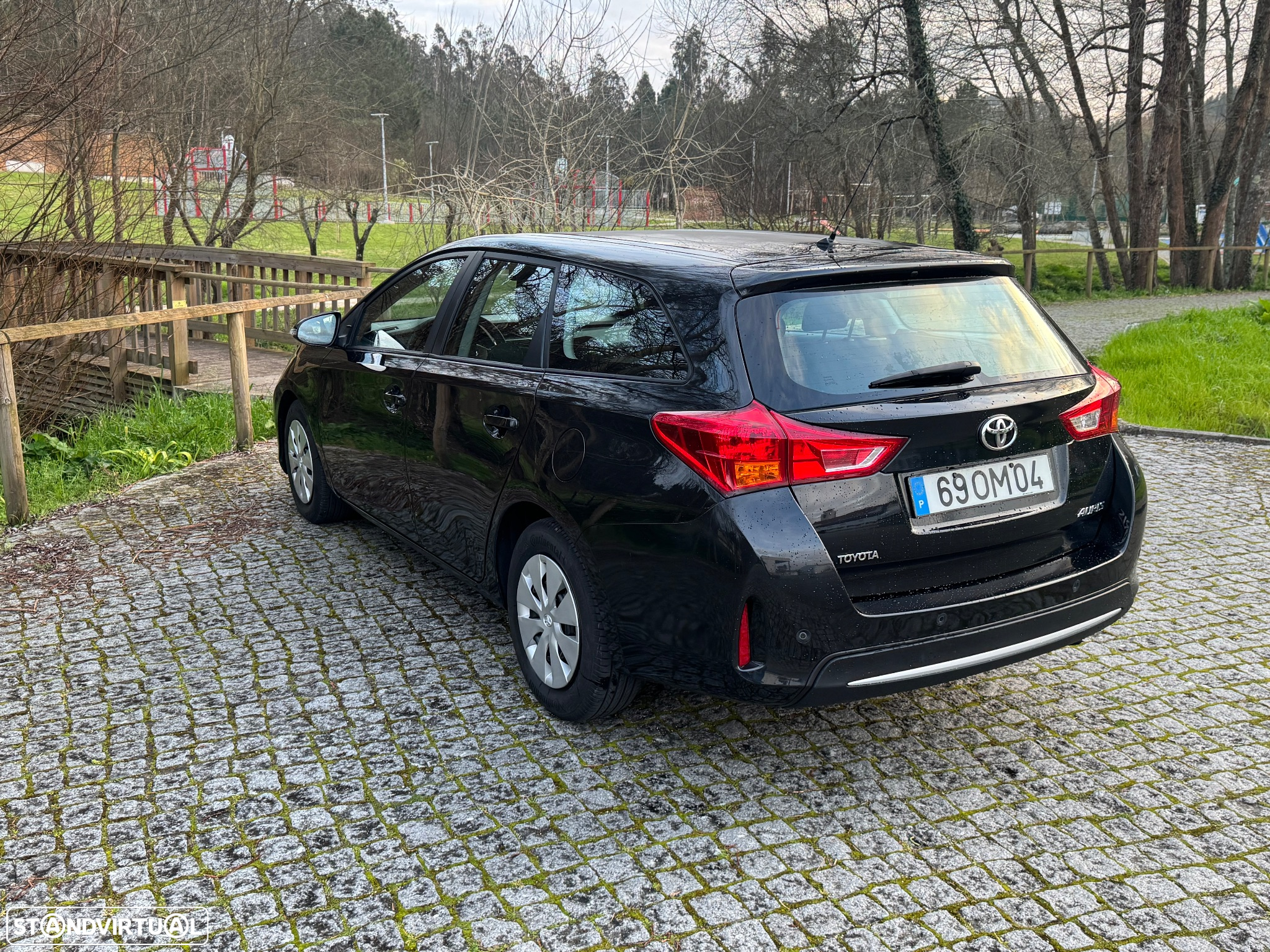 Toyota Auris Touring Sports 1.4 D-4D Comfort - 4