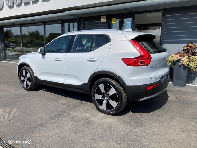 Volvo XC 40 T5 Twin Engine DKG Momentum Pro - 6