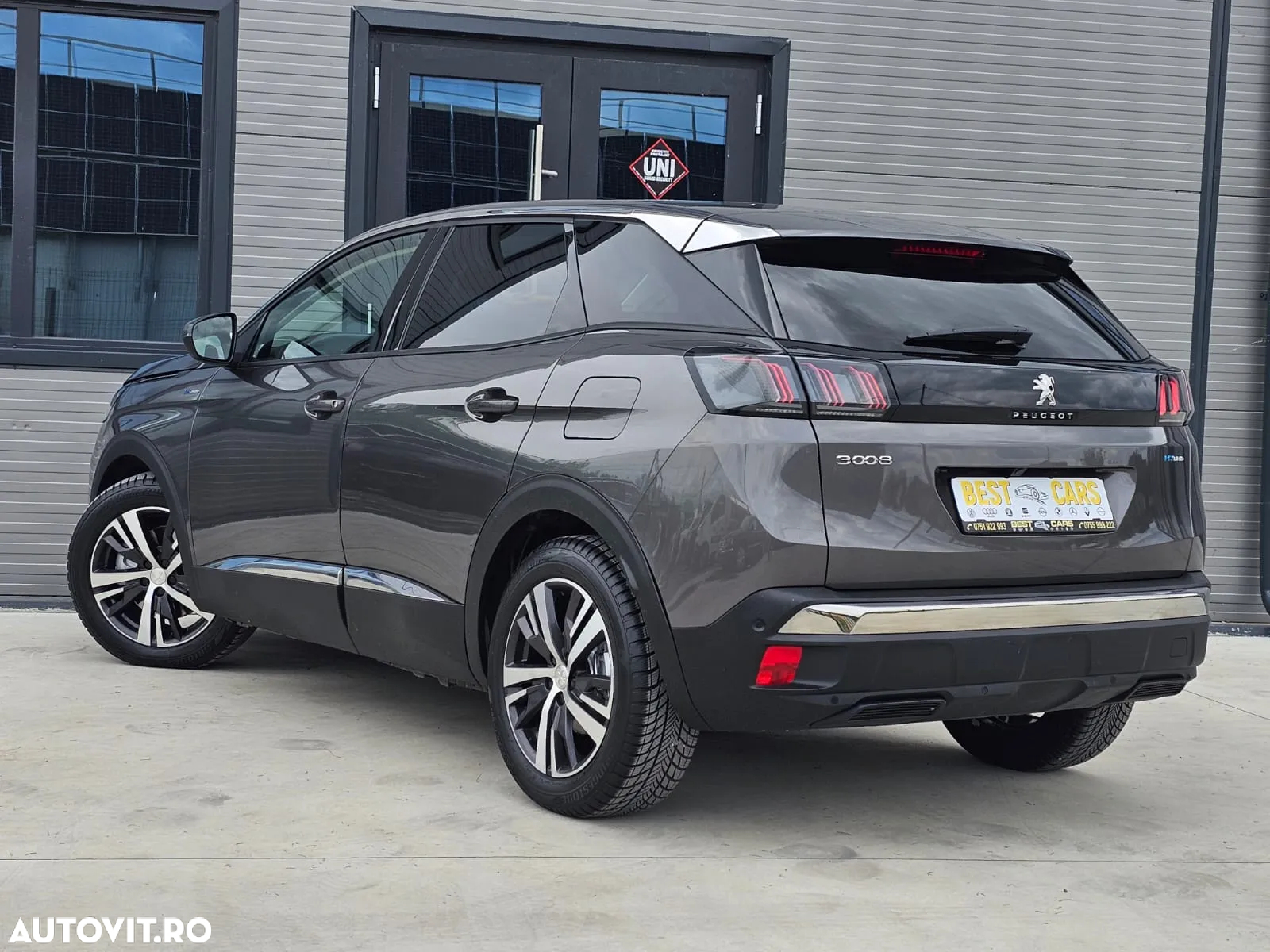 Peugeot 3008 PHEV EAT8 Allure - 2