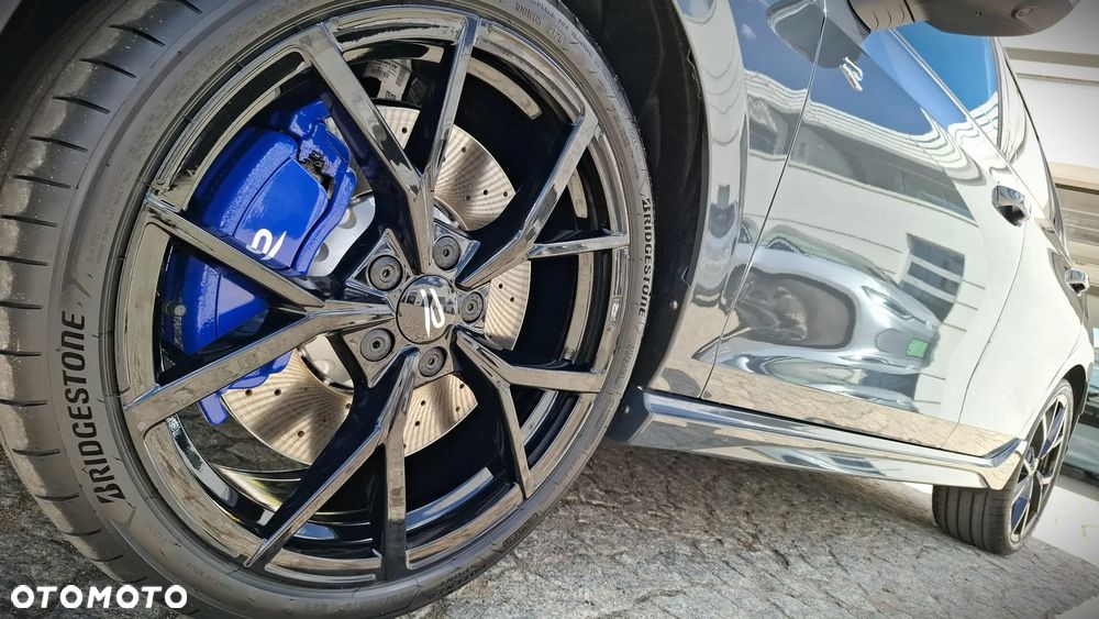 Volkswagen Golf 2.0 TSI 4Motion R DSG - 9