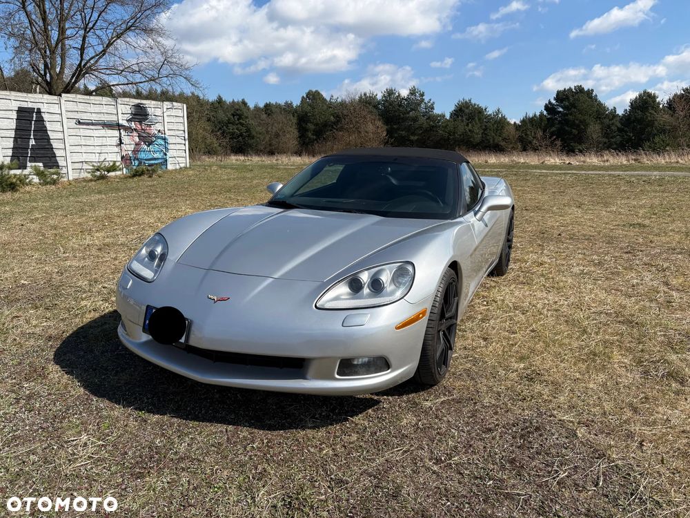 Chevrolet Corvette - 2