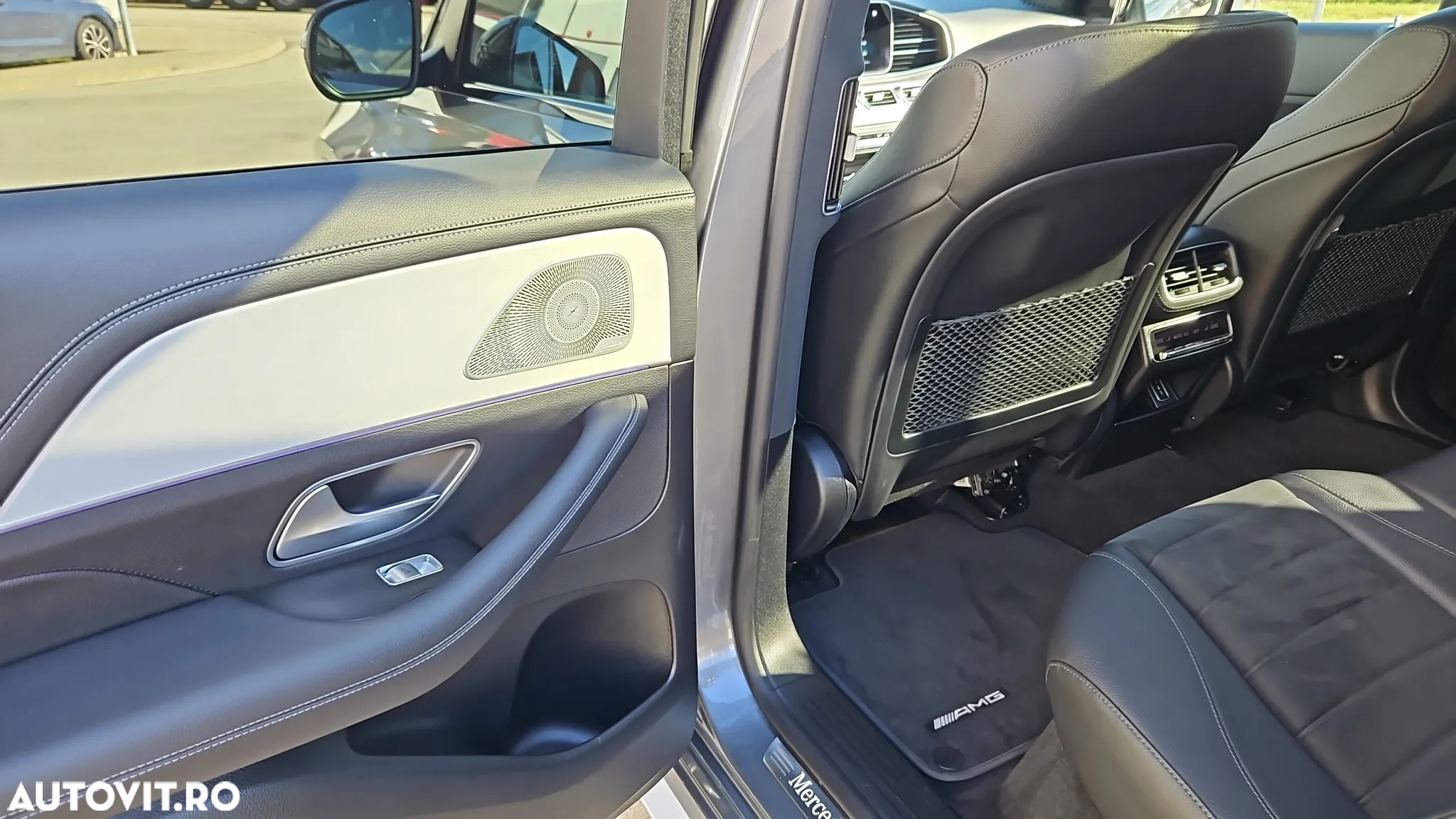 Mercedes-Benz GLE 350 d 4Matic 9G-TRONIC AMG Line - 11
