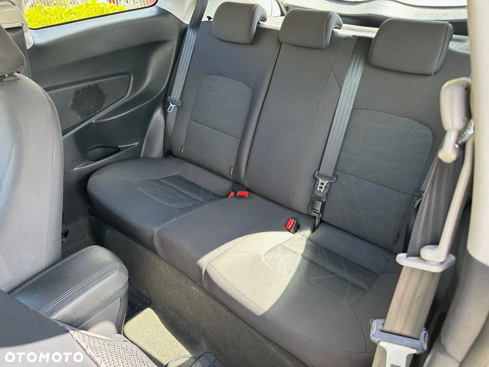 Kia Rio 1.2 Edition 7 - 8