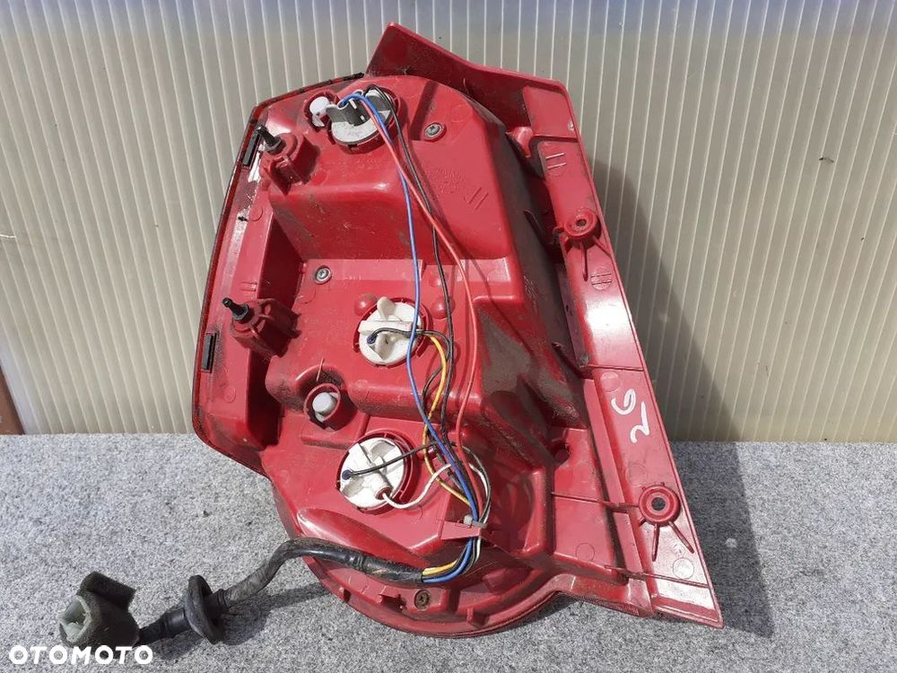 CHEVROLET AVEO LAMPA TYŁ TYLNA PRAWA WYSYŁKA! - 4