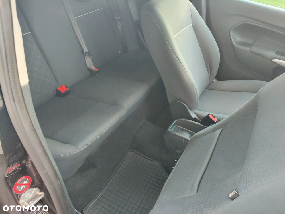 Ford Fiesta 1.25 Champions Edition - 10