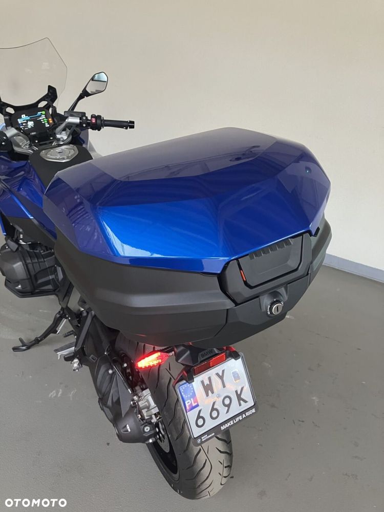 BMW R - 8