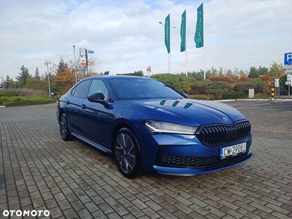 Skoda Superb 2.0 TSI Sportline DSG - 4