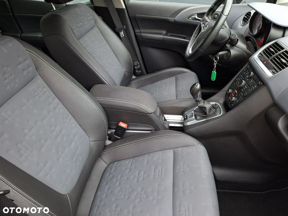 Opel Meriva - 13