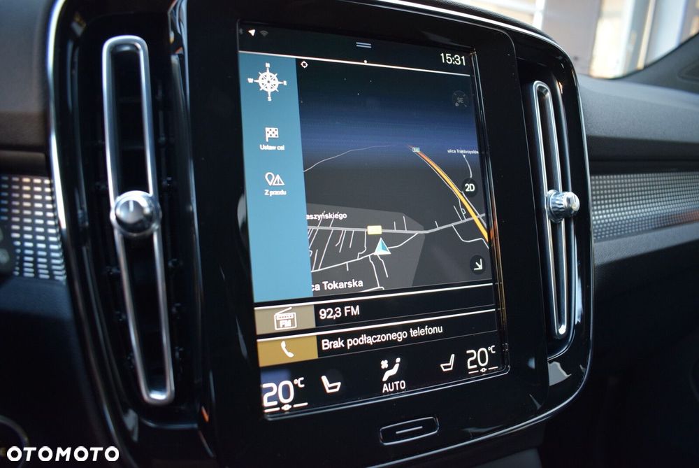 Volvo XC 40 T3 R-Design - 23