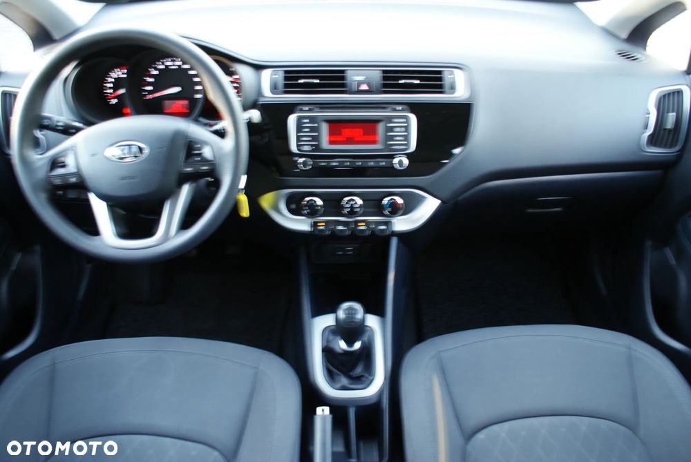 Kia Rio 1.4 Edition 7 - 6