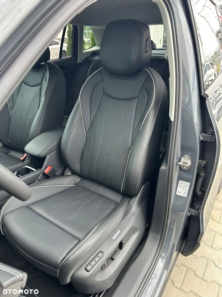 Volkswagen Tiguan - 14