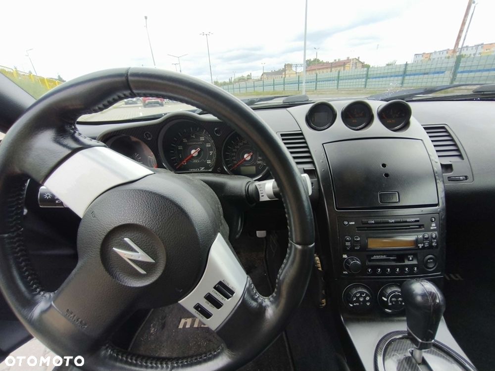 Nissan 350 Z - 9