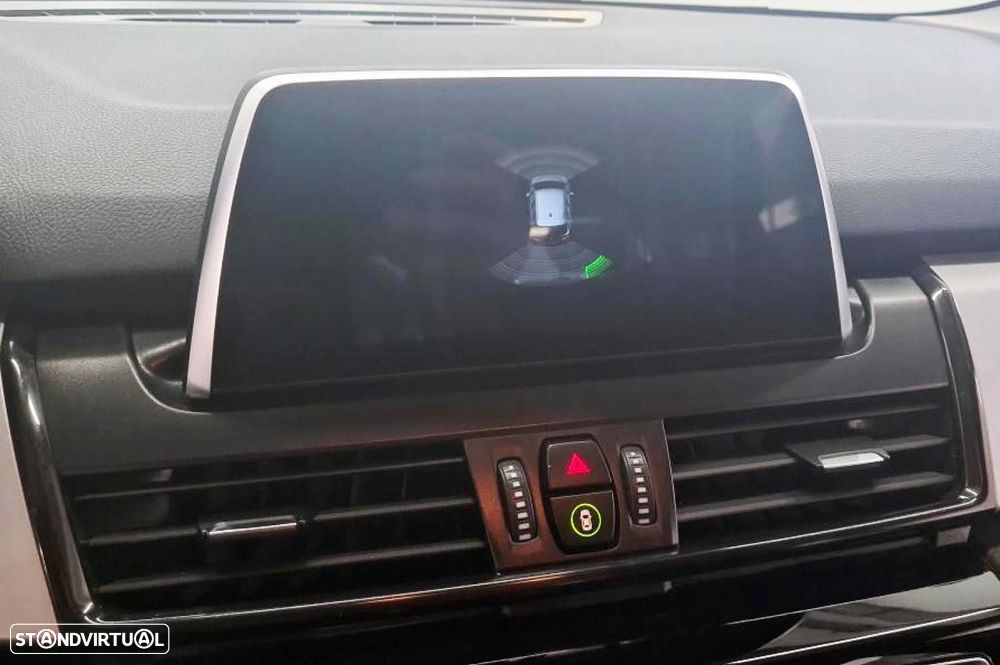 BMW 216 Active Tourer d Advantage Auto - 12