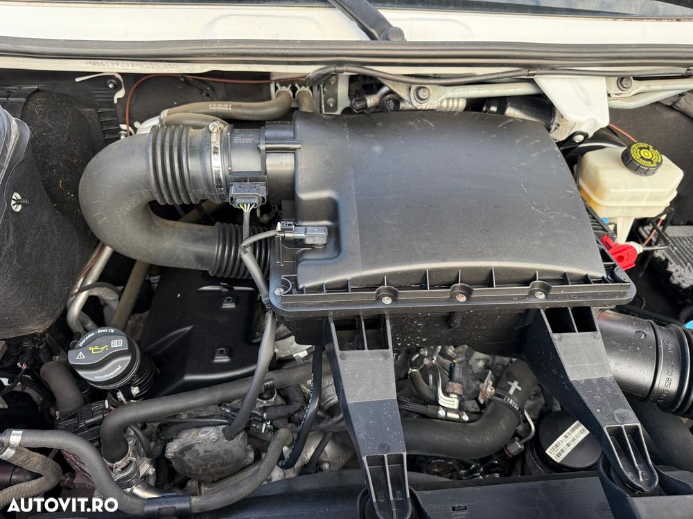 Mercedes-Benz Sprinter - 29