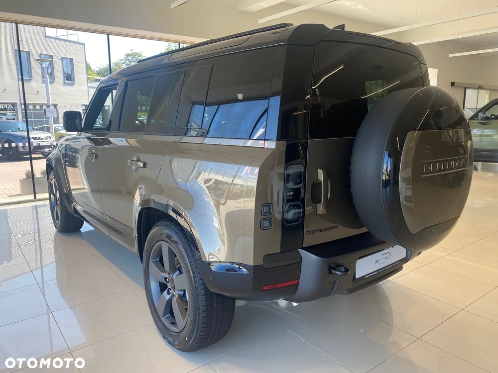 Land Rover Defender 3.0 D250 mHEV X-Dynamic SE - 3