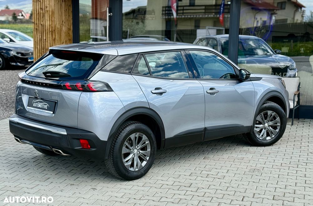 Peugeot 2008 PureTech 130 EAT8 Allure Pack - 5