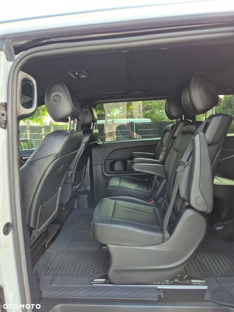 Mercedes-Benz Klasa V 300 d 4-Matic 9G-Tronic (ekstra d³) - 14