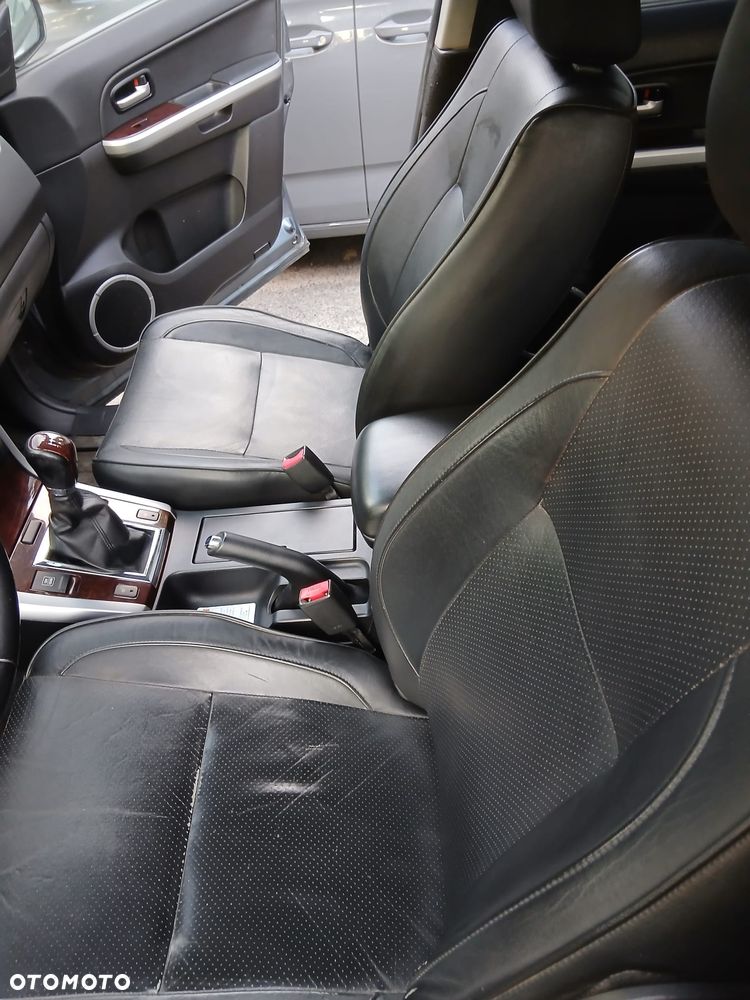 Suzuki Grand Vitara 1.9 DDiS De Luxe - 18