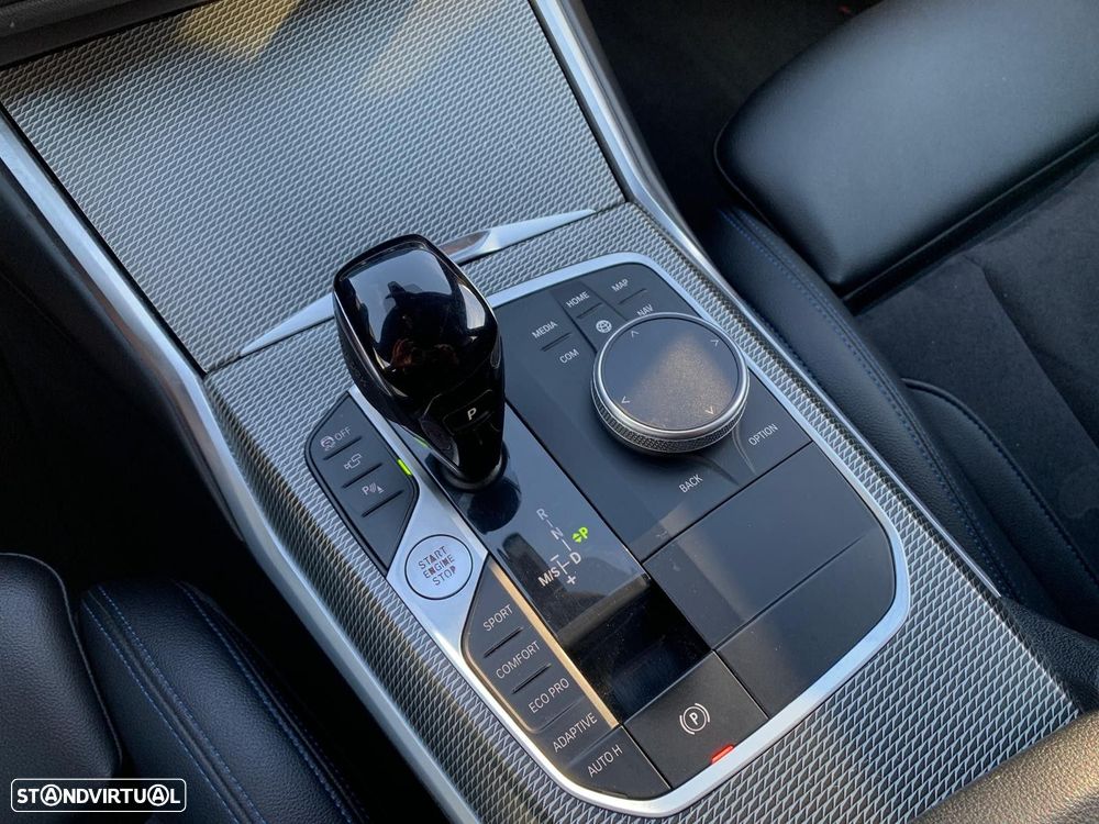 BMW 318 d Touring Pack M Auto - 26