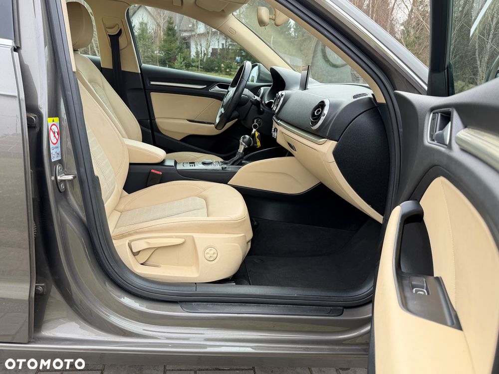 Audi A3 Sportback 1.2 TFSI Ambiente S tronic - 10