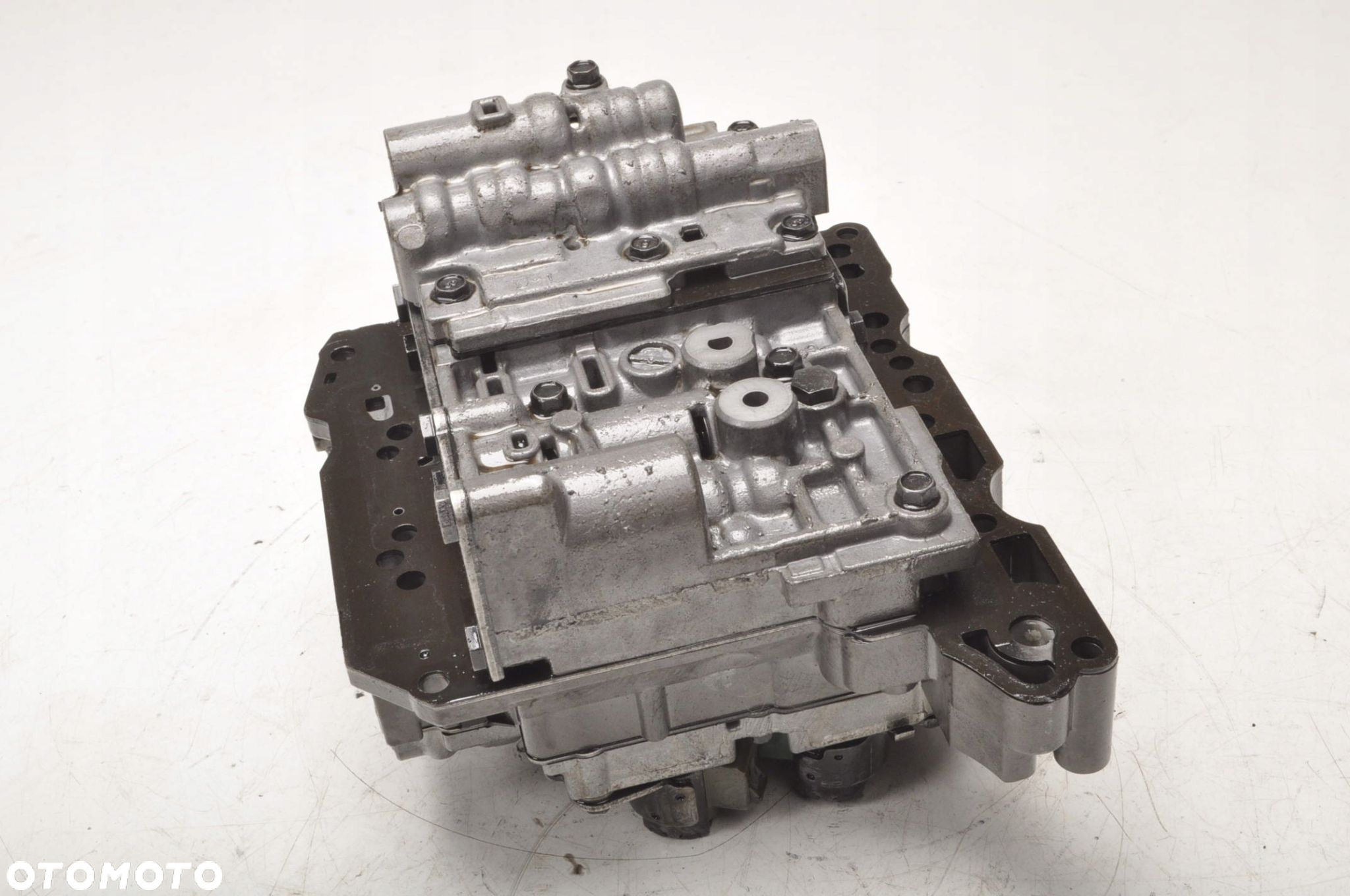 VOLVO WYBIERAK BIEGÓW ZE SKRZYNI 55-50SN  8667365 - 7