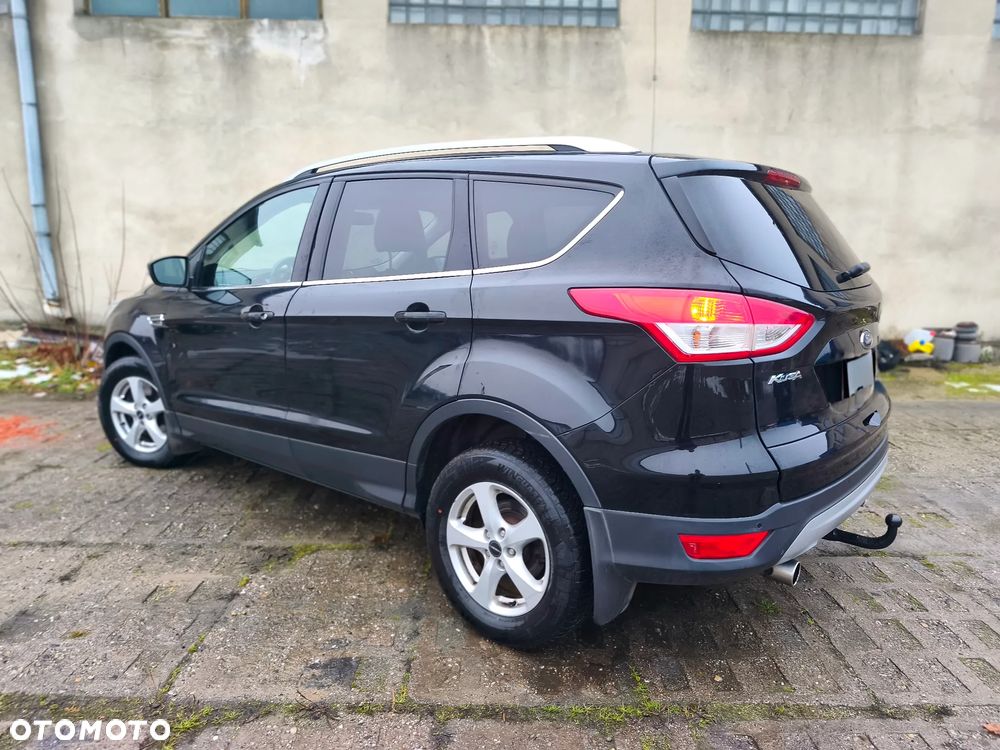Ford Kuga 2.0 TDCi 2x4 Titanium - 15