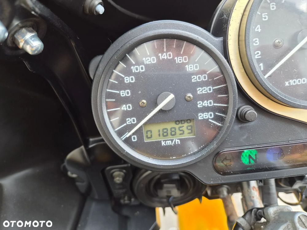 Yamaha FZS - 15