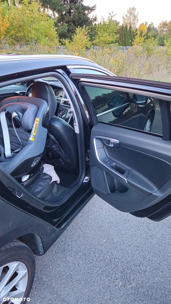 Volvo V60 D4 Geartronic Summum - 12