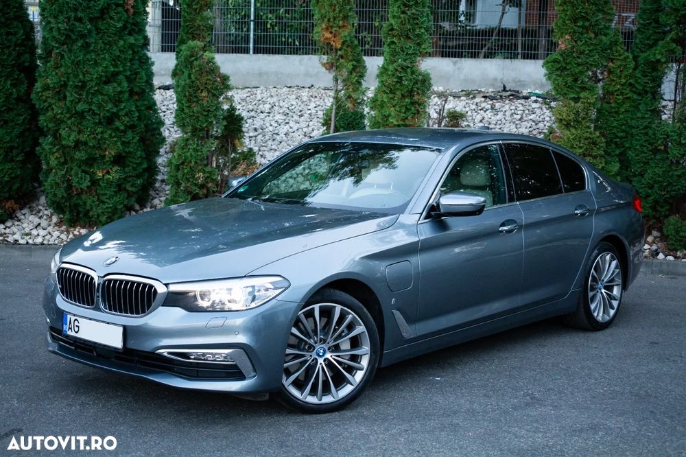 BMW Seria 5 530e Aut. Luxury Line - 2