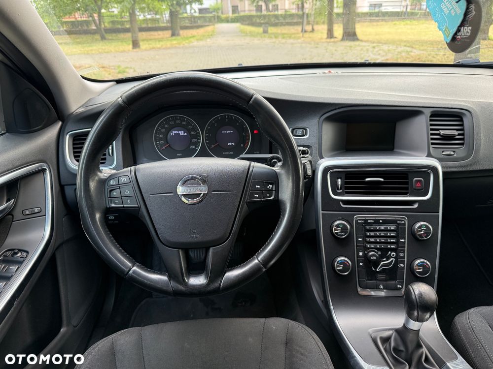 Volvo V60 D2 - 19