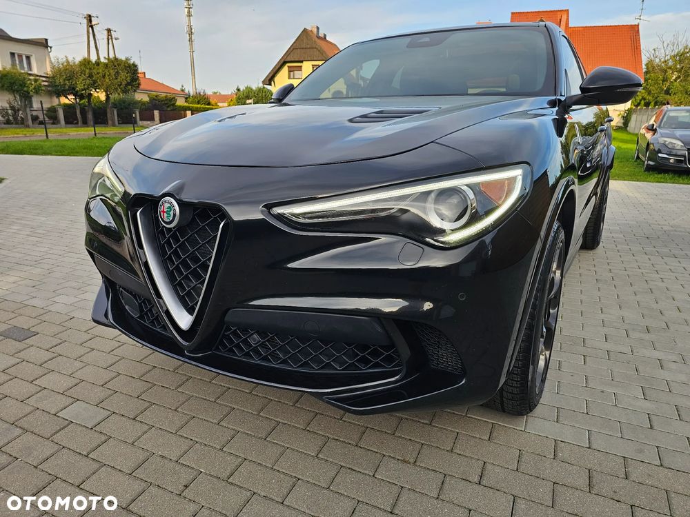 Alfa Romeo Stelvio - 20