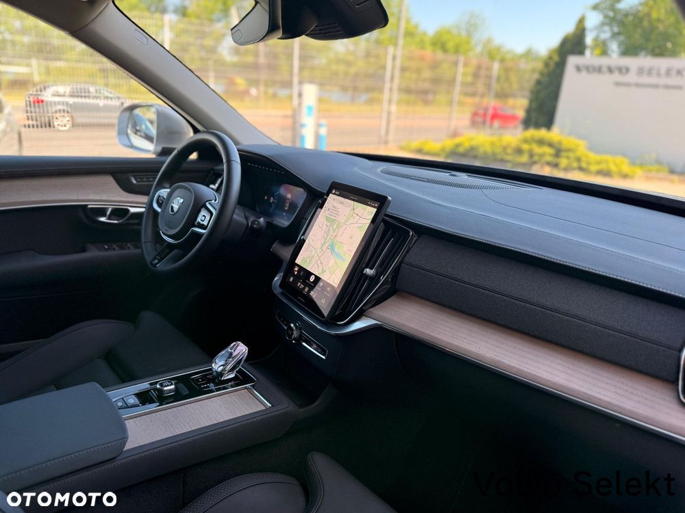 Volvo XC 90 - 35