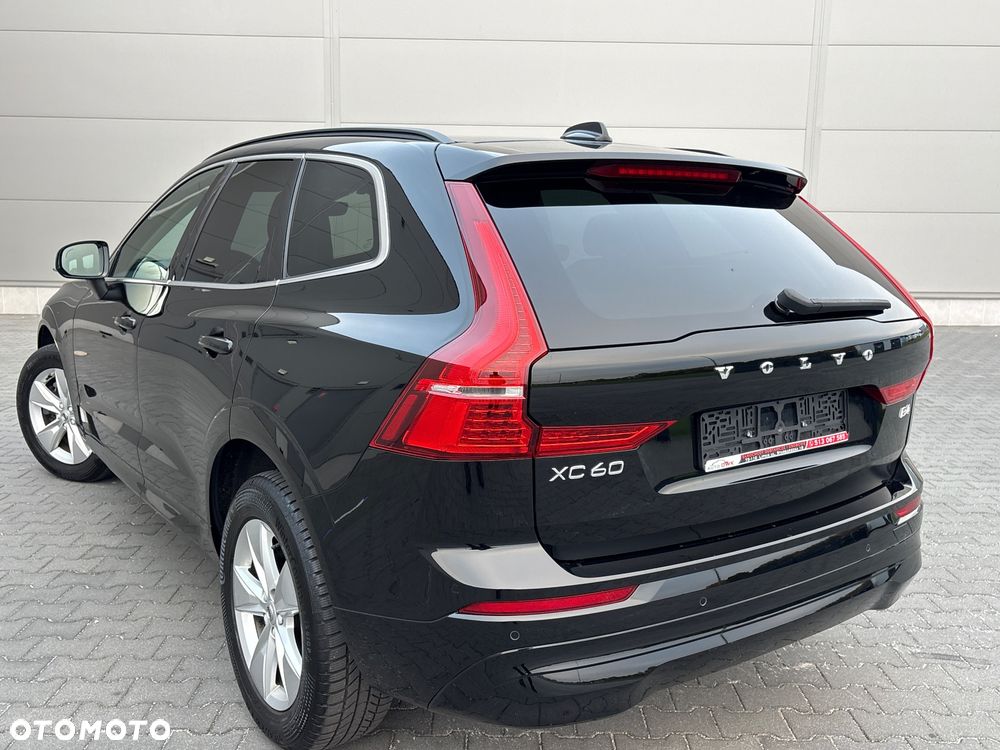 Volvo XC 60 B4 D Geartronic Momentum Pro - 11