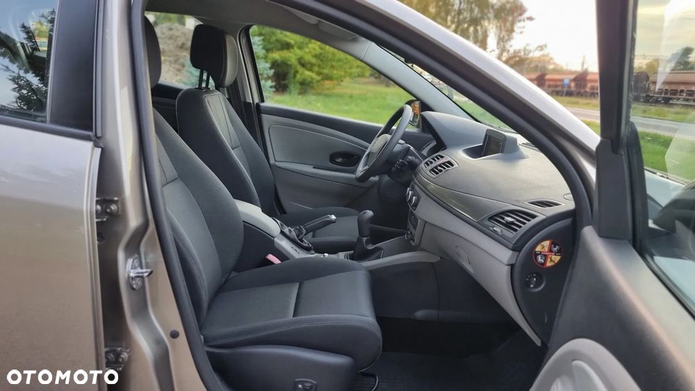 Renault Megane 1.6 16V 100 Authentique - 18