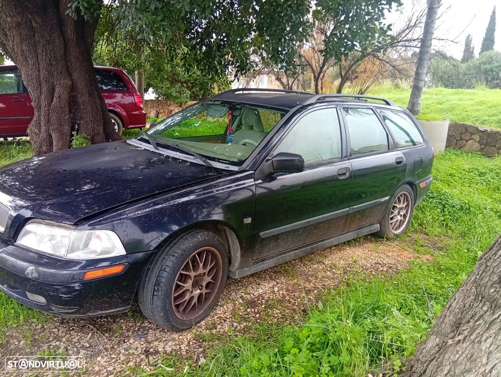 Volvo V40 Cross Country - 2