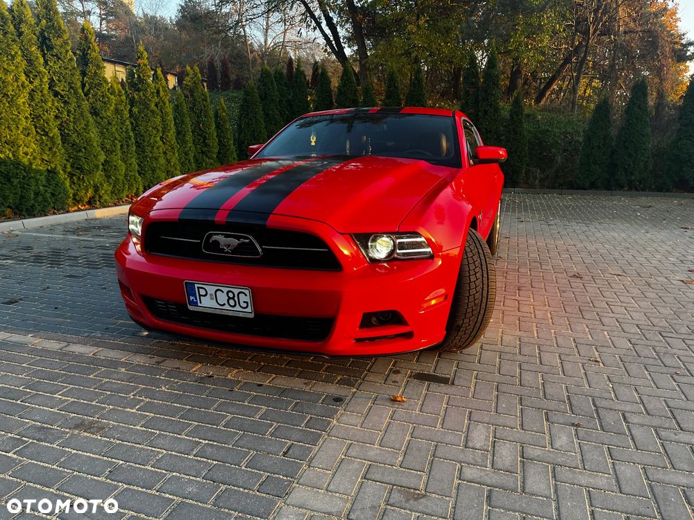 Ford Mustang 3.7 V6 Premium - 14