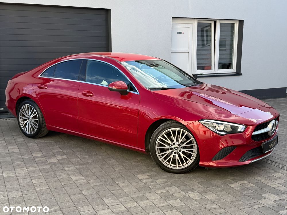 Mercedes-Benz CLA 200 d Progressive 8G-DCT - 17