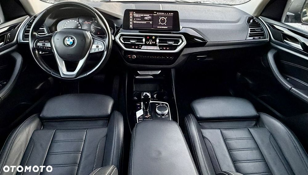 BMW X3 xDrive20d Advantage sport - 11