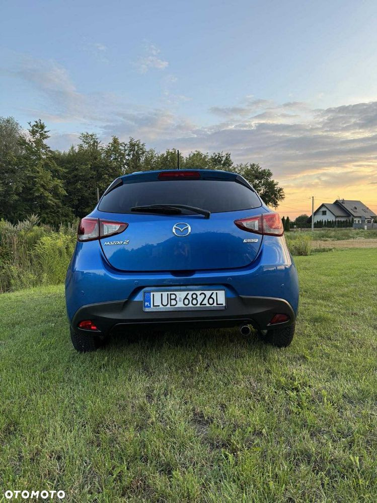 Mazda 2 - 4