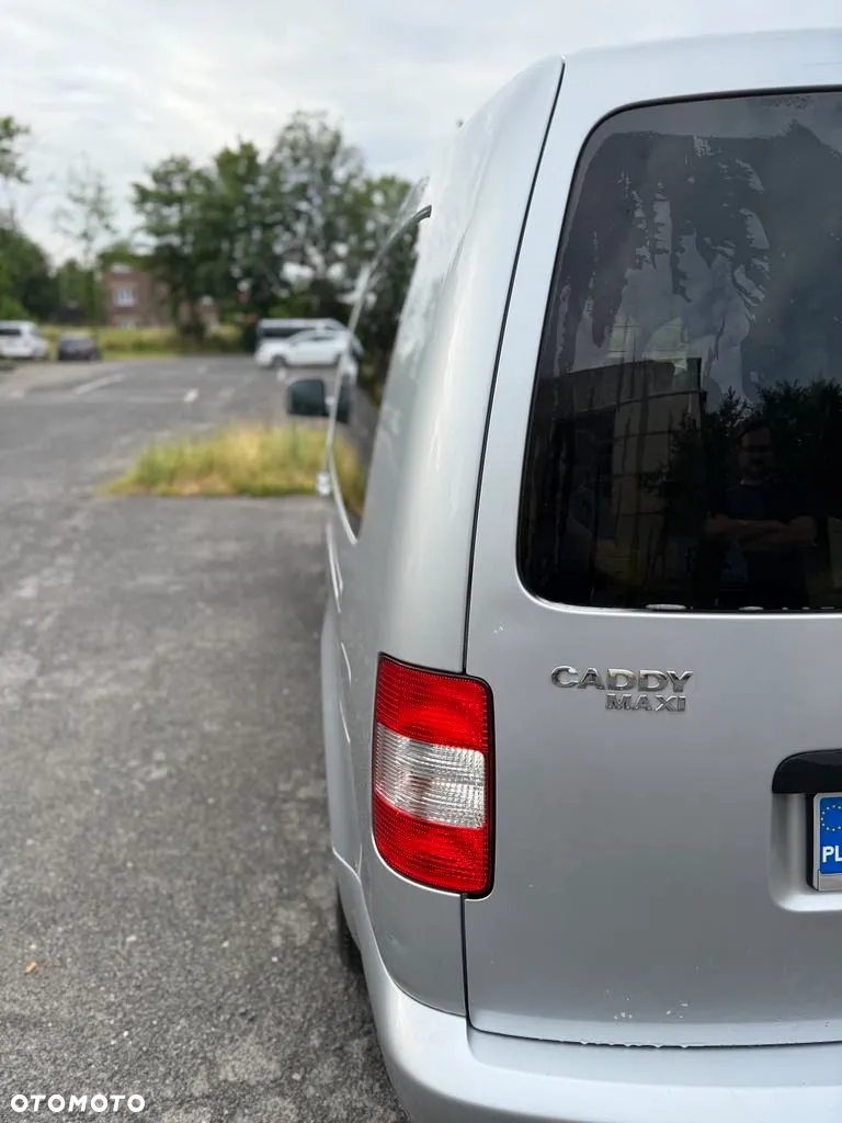 Volkswagen Caddy Maxi 1.6 Life - 15