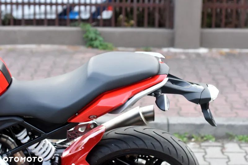 BMW G - 27