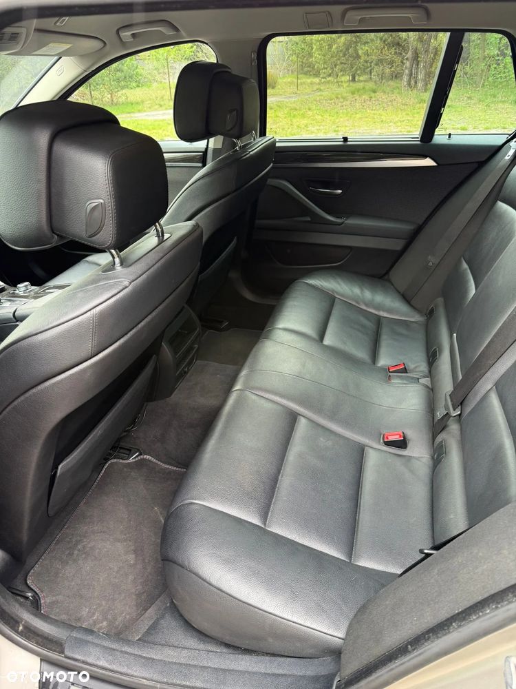 BMW Seria 5 520d - 15