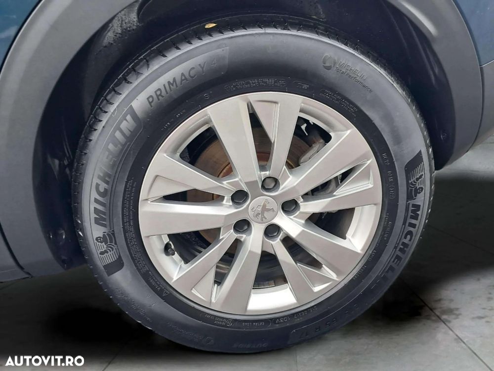 Peugeot 3008 1.2 PureTech 130 EAT8 Active Pack - 19
