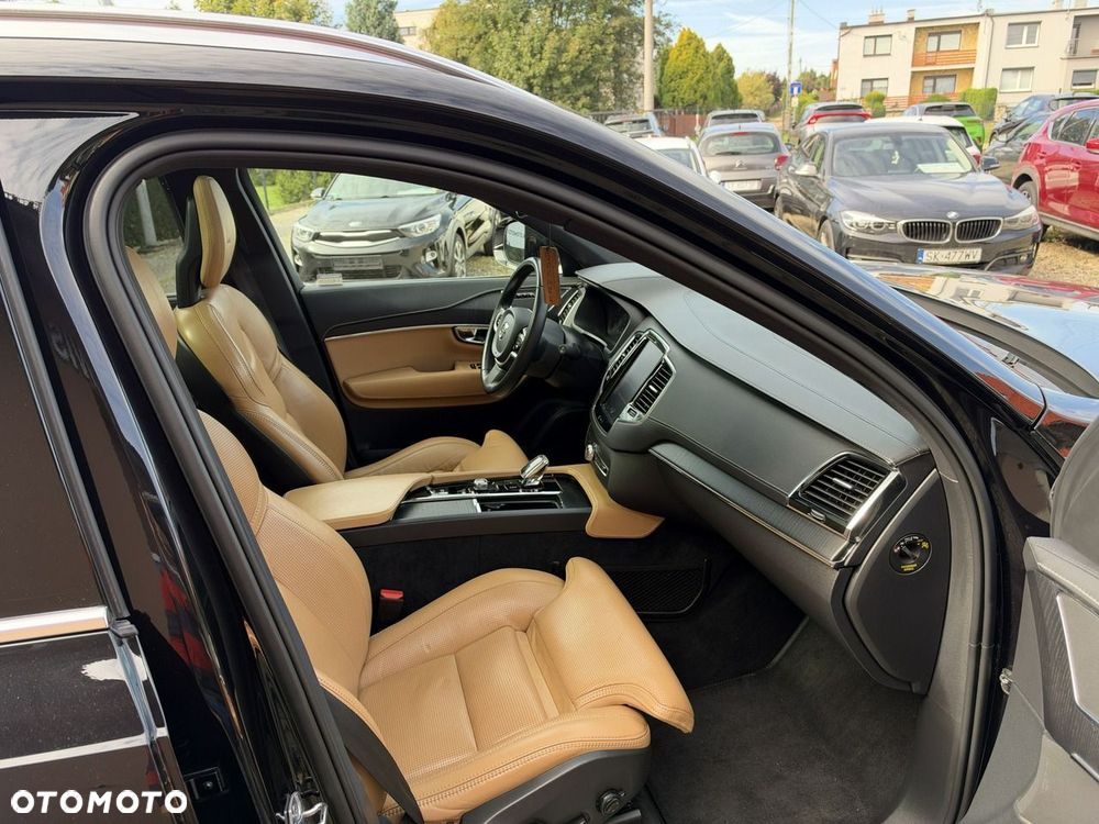 Volvo XC 90 B5 D AWD Inscription - 23