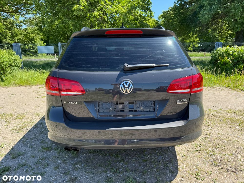 Volkswagen Passat 2.0 TDI BlueMotion Technology Comfortline - 7