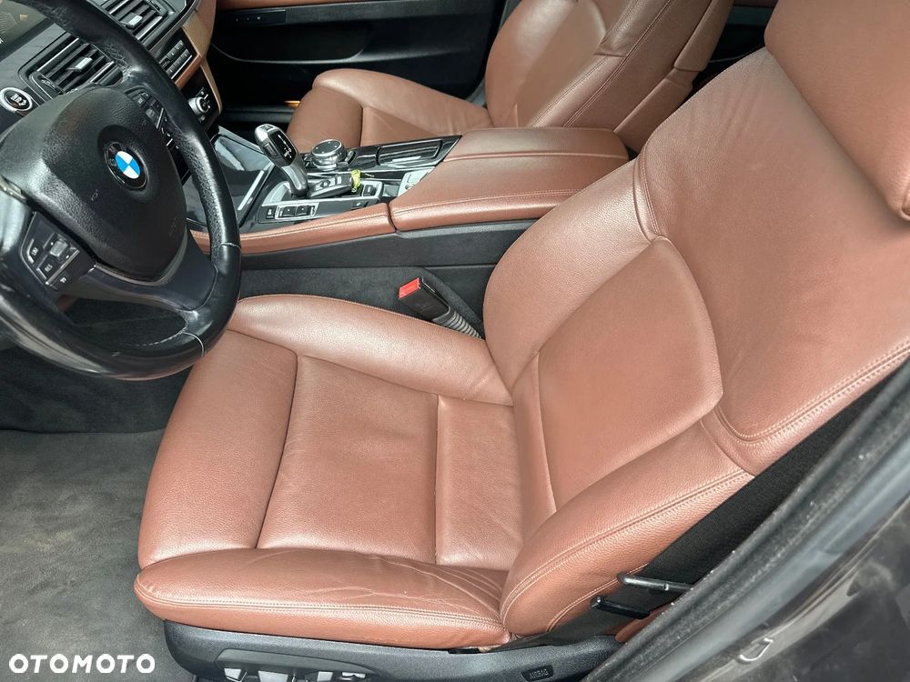 BMW Seria 5 520d - 20